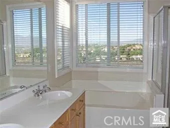 27 Cottonwood Drive, Aliso Viejo, California 92656