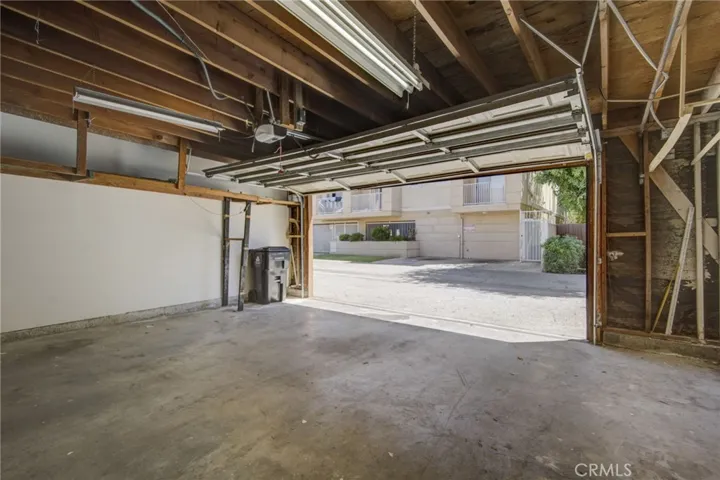 2 Car Detatched Garage