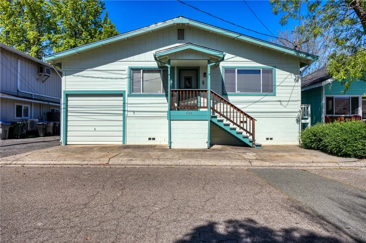 435 Esplanade Street, Lakeport, California 95453