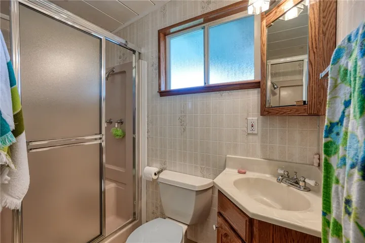 435 Esplanade Street, Lakeport, California 95453