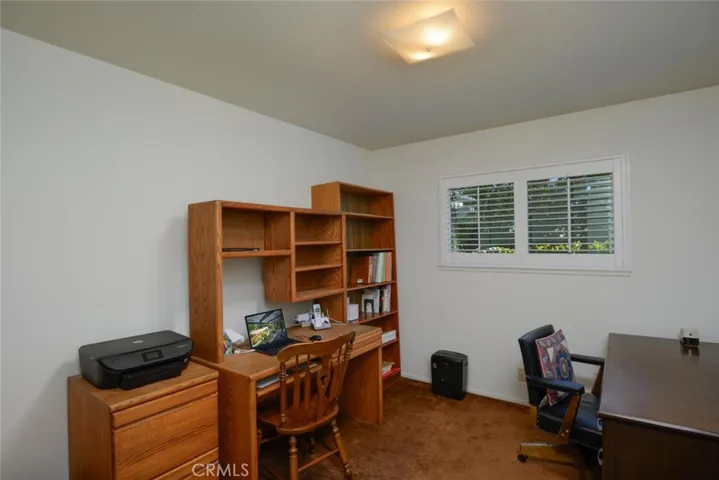 Secondary bedroom or home office