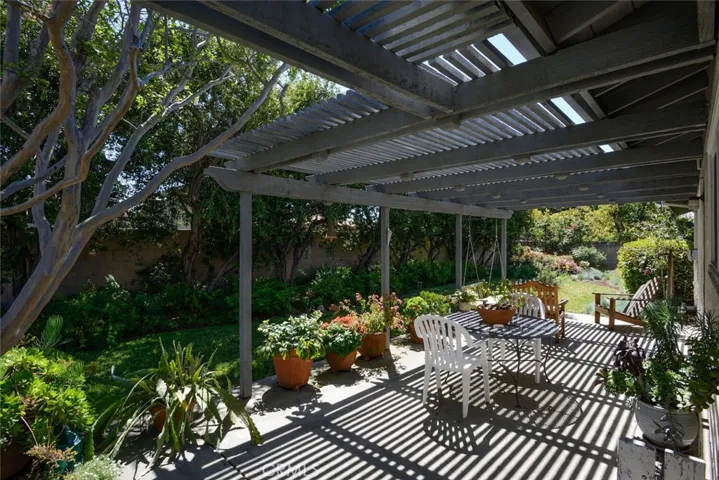 Serene setting for year round leisure living