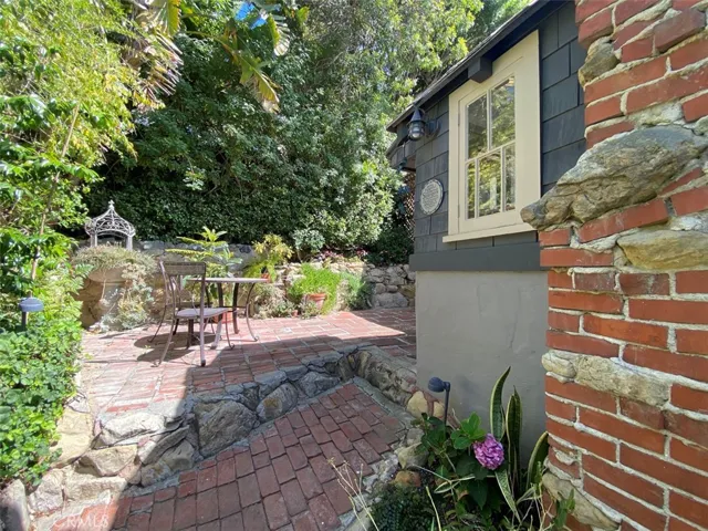 670 Virginia Park Drive, Laguna Beach, California 92651