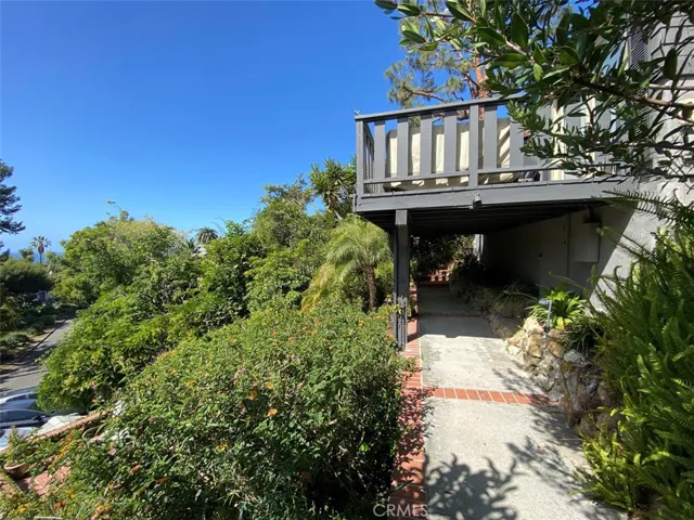 670 Virginia Park Drive, Laguna Beach, California 92651