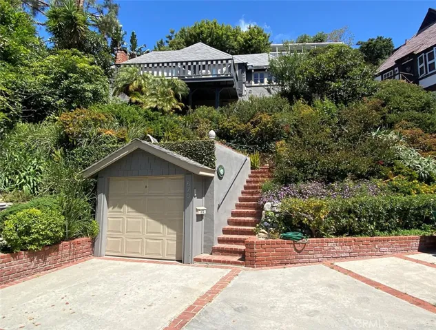670 Virginia Park Drive, Laguna Beach, California 92651