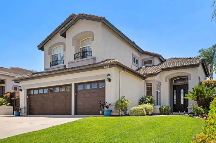 856 Windridge Circle, San Marcos, California 92078