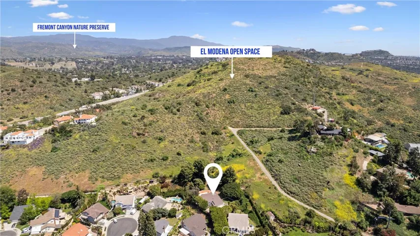 947 N Capistrano Place, Orange, California 92869