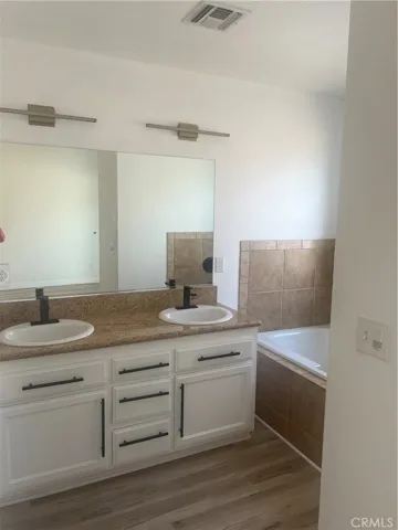 57019 Selecta Avenue, Yucca Valley, California 92284