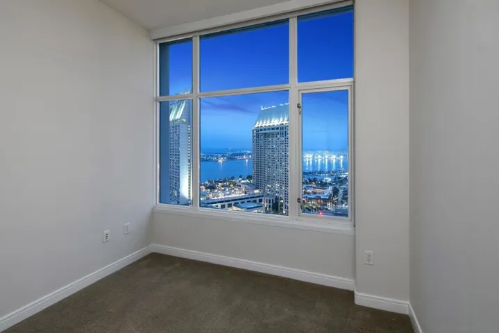 550 Front St. 2304, San Diego, California 92101