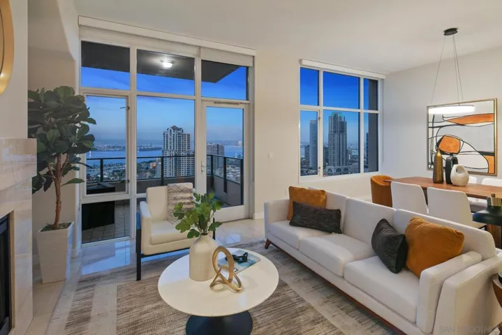 550 Front St. 2304, San Diego, California 92101