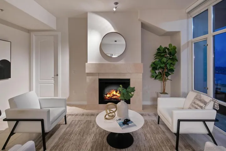 550 Front St. 2304, San Diego, California 92101