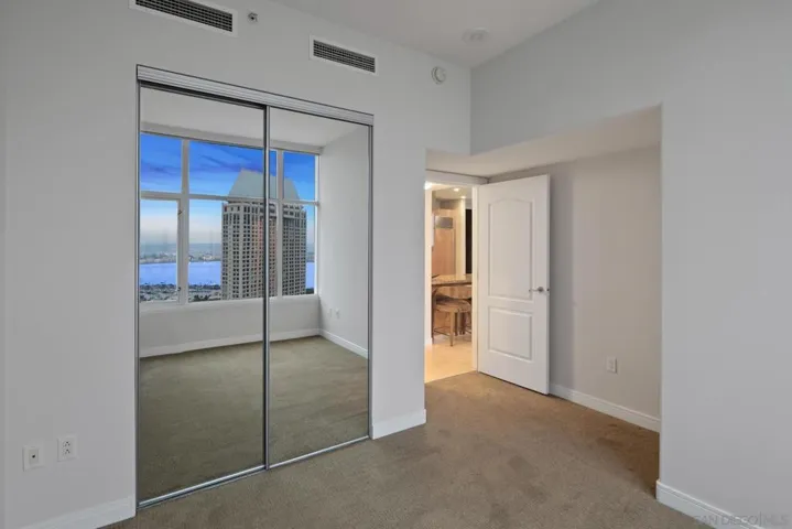 550 Front St. 2304, San Diego, California 92101