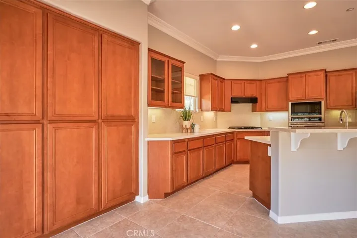 1663 Candlewood Drive, Upland, California 91784
