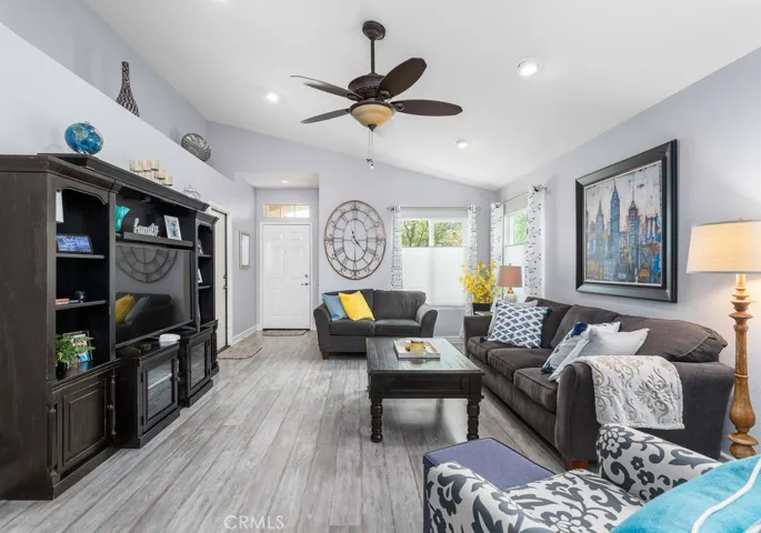 43179 Camino Casillas, Temecula, California 92592