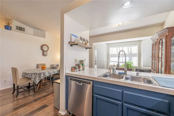 37039 Zinnia Street, Palmdale, California 93550