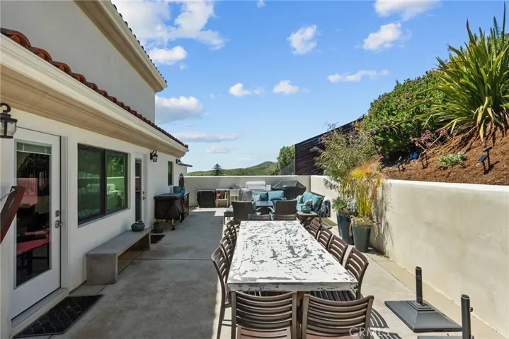 5543 Kailas St., Ventura, California 93003
