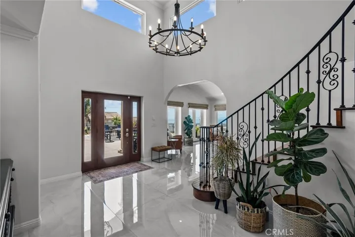 5543 Kailas St., Ventura, California 93003