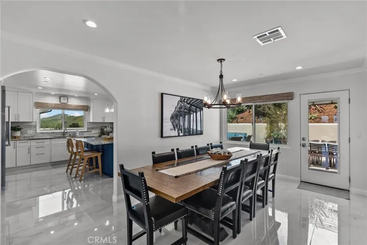 5543 Kailas St., Ventura, California 93003