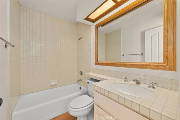 6208 Tobruk Court, Long Beach, California 90803