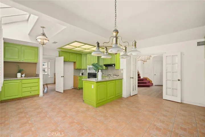 6208 Tobruk Court, Long Beach, California 90803