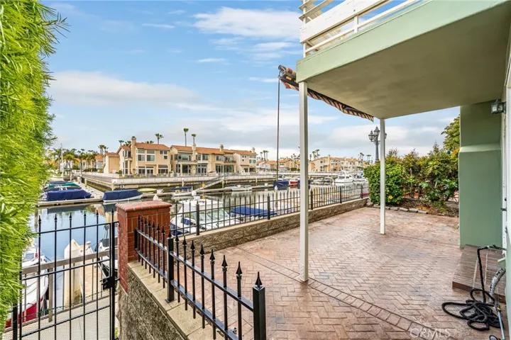 6208 Tobruk Court, Long Beach, California 90803