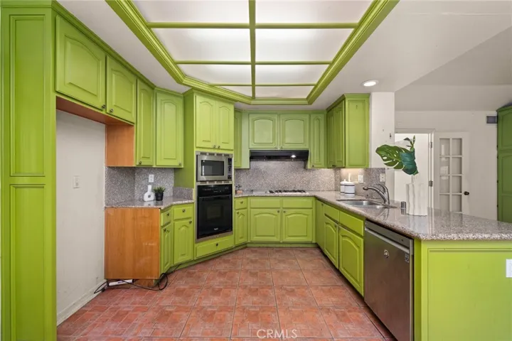 6208 Tobruk Court, Long Beach, California 90803