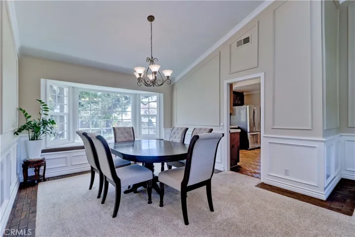 2038 N Redding Way, Upland, California 91784