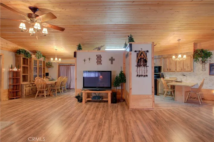 2764 Cricket Hill Road, Mariposa, California 95338