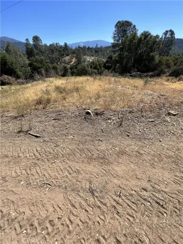 2764 Cricket Hill Road, Mariposa, California 95338