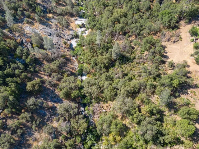 2764 Cricket Hill Road, Mariposa, California 95338