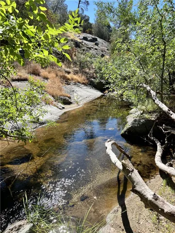2764 Cricket Hill Road, Mariposa, California 95338