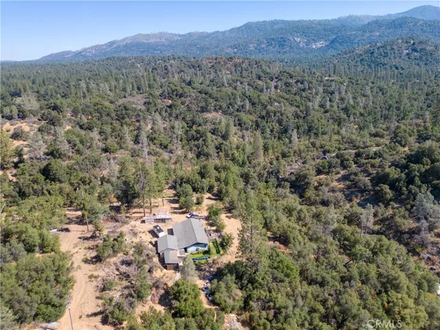 2764 Cricket Hill Road, Mariposa, California 95338