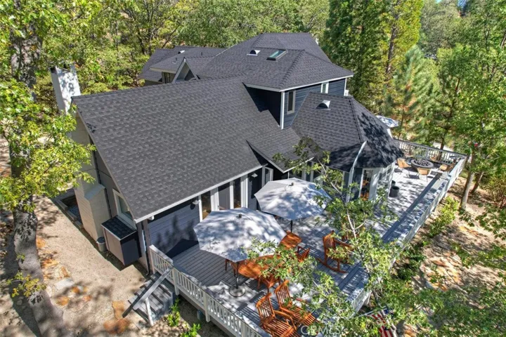 28956 N Shore Road, Lake Arrowhead, California 92352