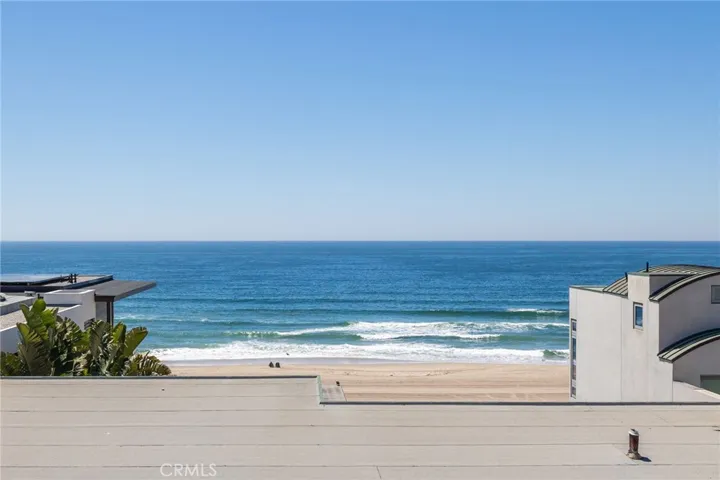 2912 Ocean Drive, Manhattan Beach, California 90266