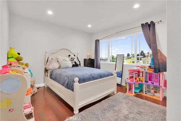 7251 Rue La Fleur, Rancho Palos Verdes, California 90275