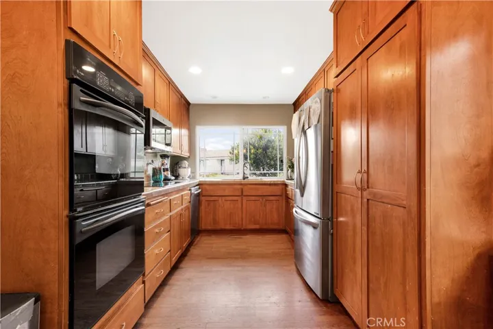 7251 Rue La Fleur, Rancho Palos Verdes, California 90275