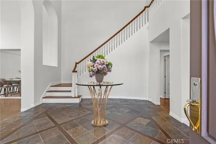 Virtually Staged Foyer