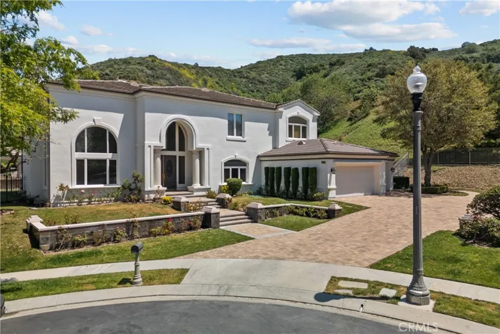 25301 Prado De Los Arboles, Calabasas, California 91302