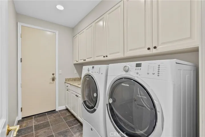 25301 Prado De Los Arboles, Calabasas, California 91302