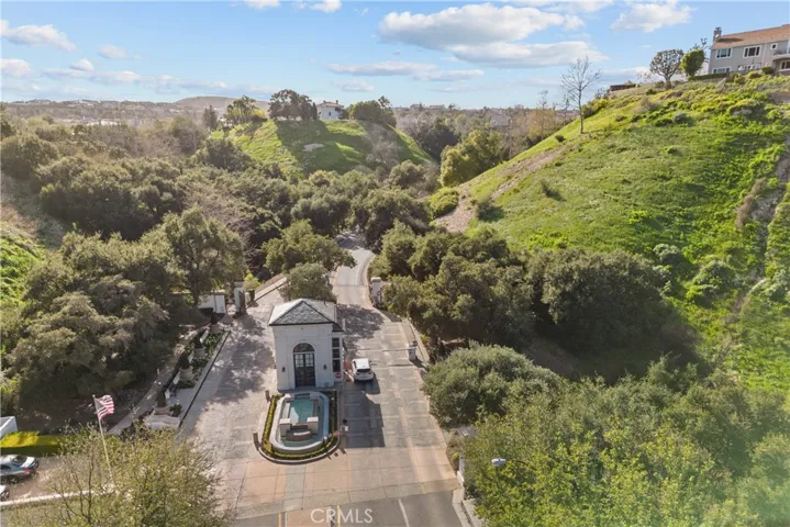 25301 Prado De Los Arboles, Calabasas, California 91302