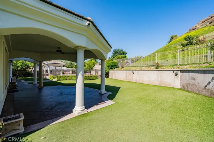 25301 Prado De Los Arboles, Calabasas, California 91302