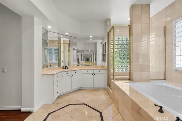 25301 Prado De Los Arboles, Calabasas, California 91302
