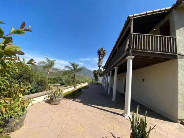 10024 Eubank Lane, Spring Valley, California 91977