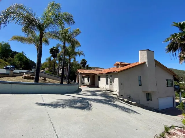 10024 Eubank Lane, Spring Valley, California 91977