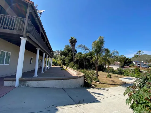 10024 Eubank Lane, Spring Valley, California 91977