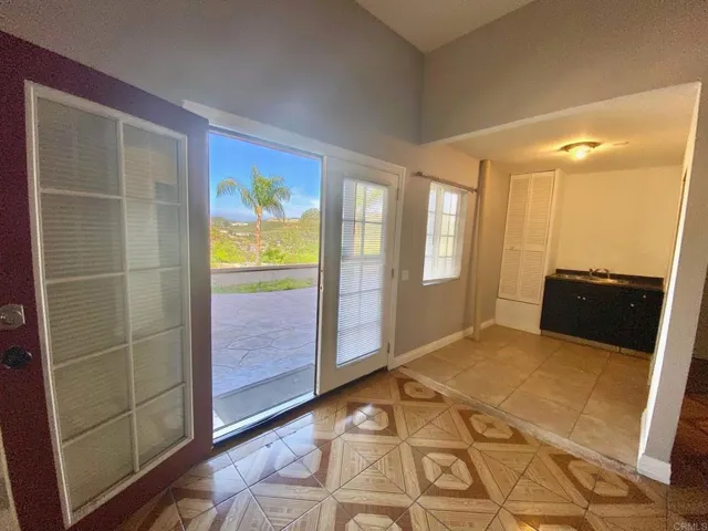 10024 Eubank Lane, Spring Valley, California 91977