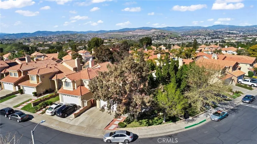 19765 Azure Field Drive, Newhall, California 91321