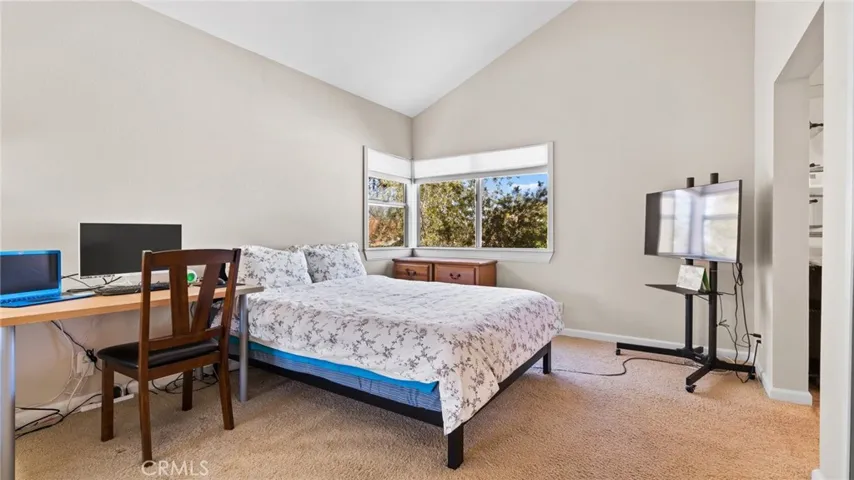 19765 Azure Field Drive, Newhall, California 91321