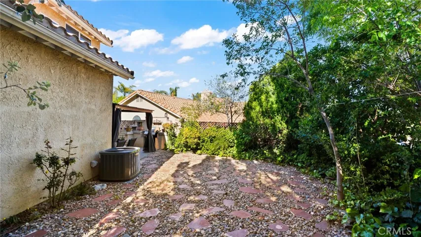 19765 Azure Field Drive, Newhall, California 91321