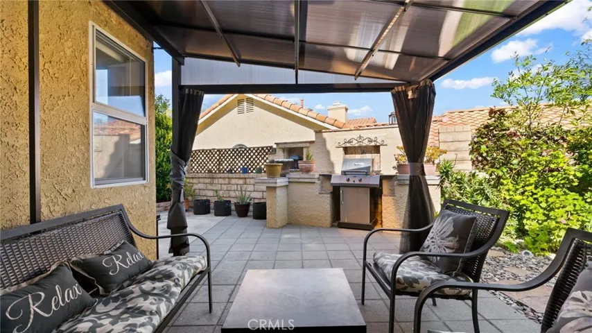19765 Azure Field Drive, Newhall, California 91321